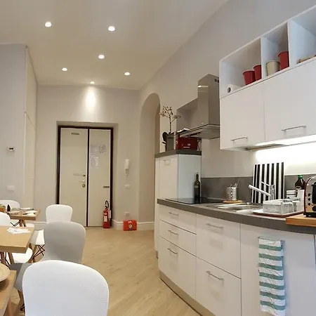 Bed & Breakfast Roman Suite Guest House Rome