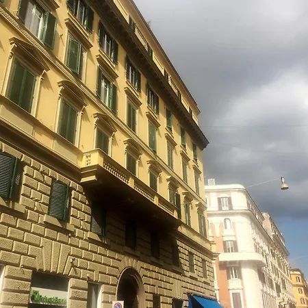 Bed & Breakfast Roman Suite Guest House Rome