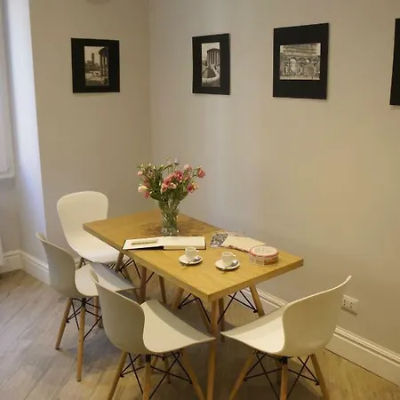 Bed & Breakfast Roman Suite Guest House Rome