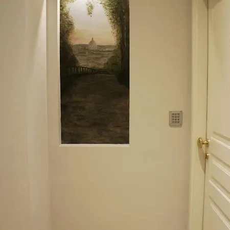Roman Suite Guest House Bed & Breakfast *