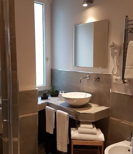 Roman Suite Guest House 4*