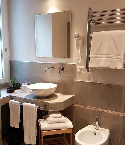 Roman Suite Guest House فندق مبيت وإفطار 4*