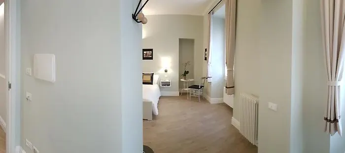 فندق مبيت وإفطار Roman Suite Guest House 4*